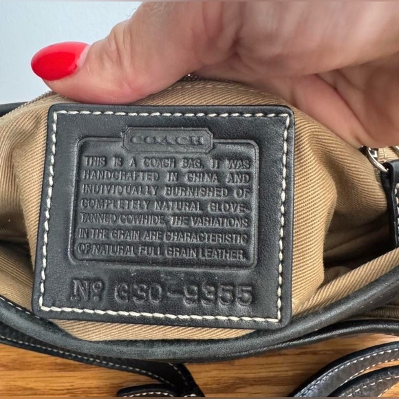 Vintage Coach crossbody bag - Picture 11 of 11
